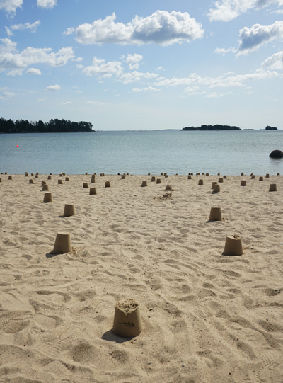 Kakutus sand sculpture action at Aurinkolahti Beach, Helsinki Finland Kakutus, AurinkolahtiBeach, Helsinki, Finland, 2019
